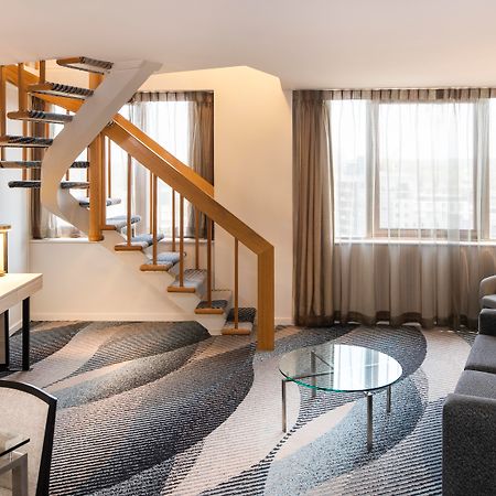 Novotel Sydney Parramatta Экстерьер фото