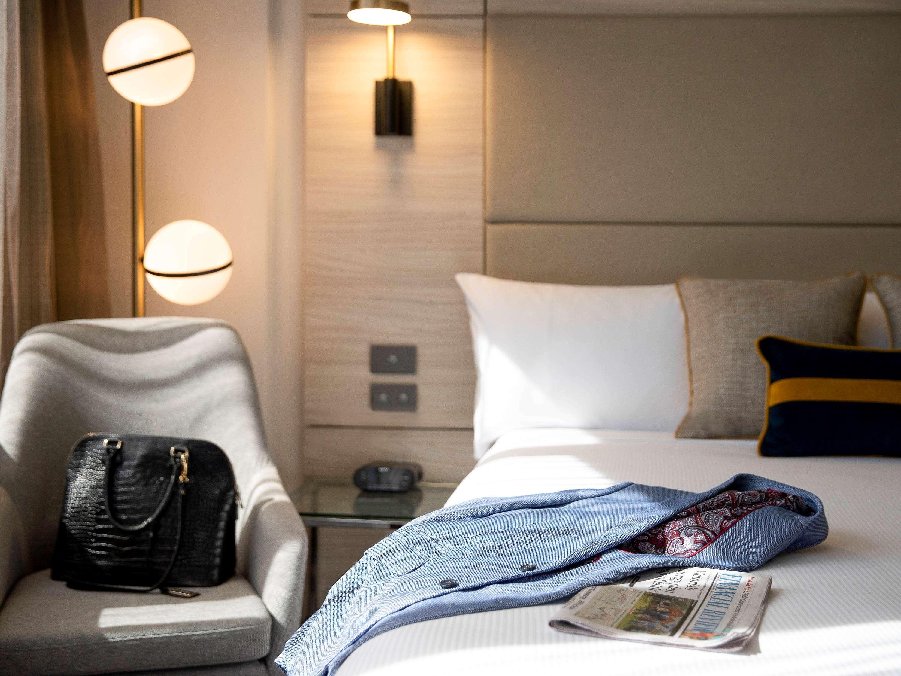 Novotel Sydney Parramatta Экстерьер фото