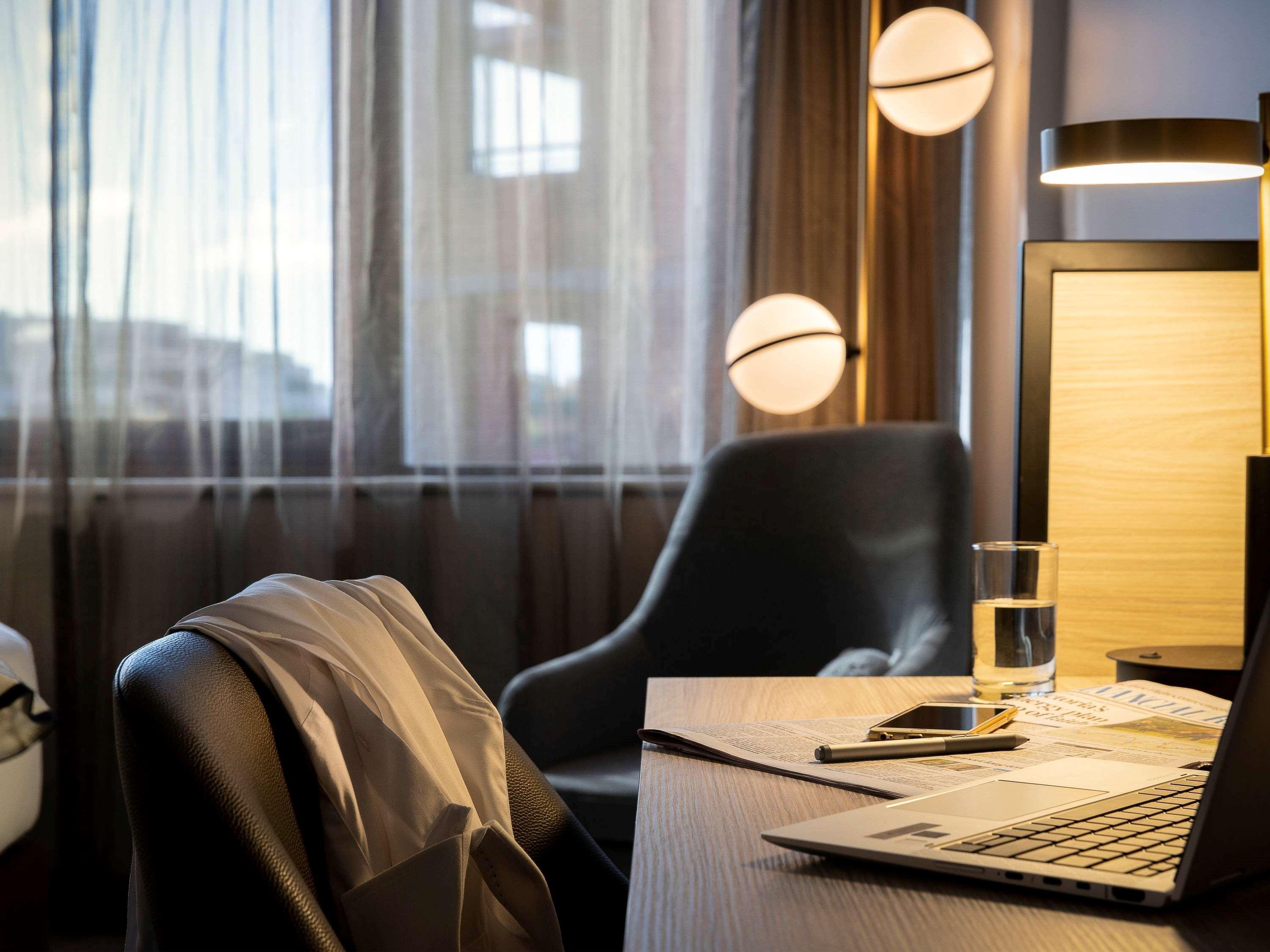 Novotel Sydney Parramatta Экстерьер фото