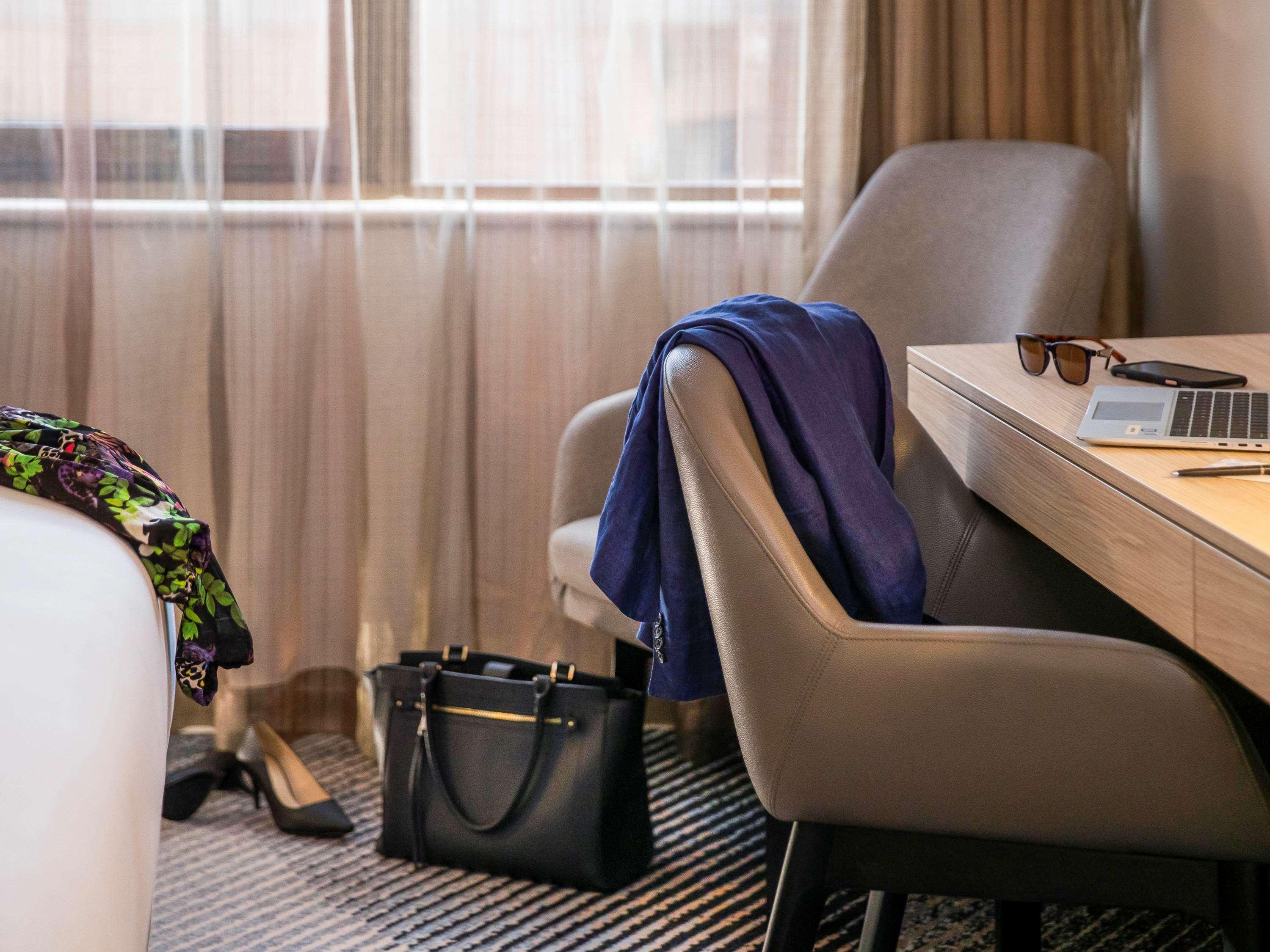Novotel Sydney Parramatta Экстерьер фото