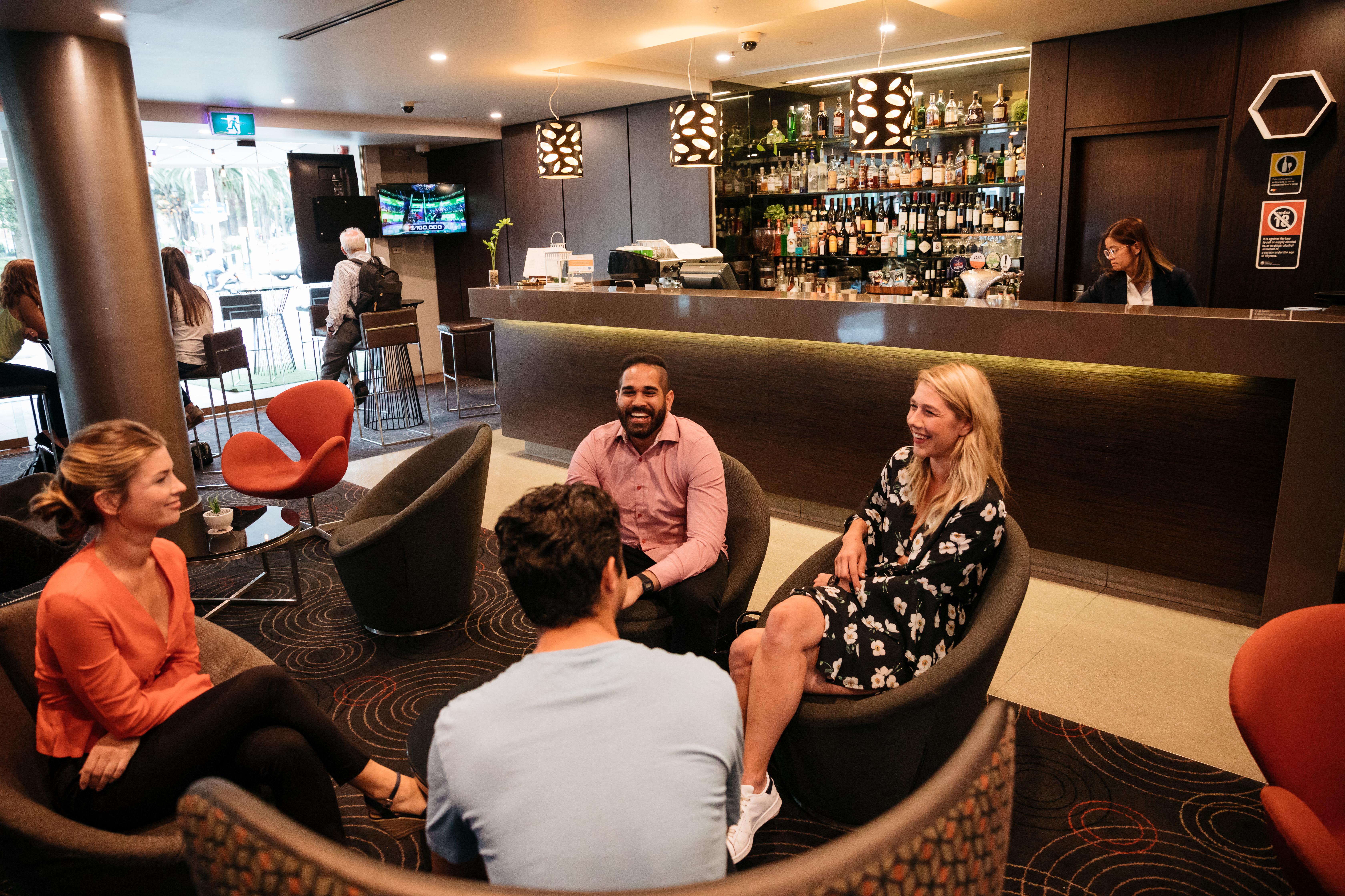 Novotel Sydney Parramatta Экстерьер фото