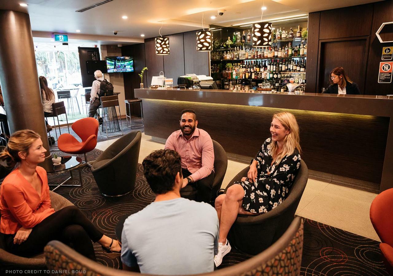Novotel Sydney Parramatta Экстерьер фото