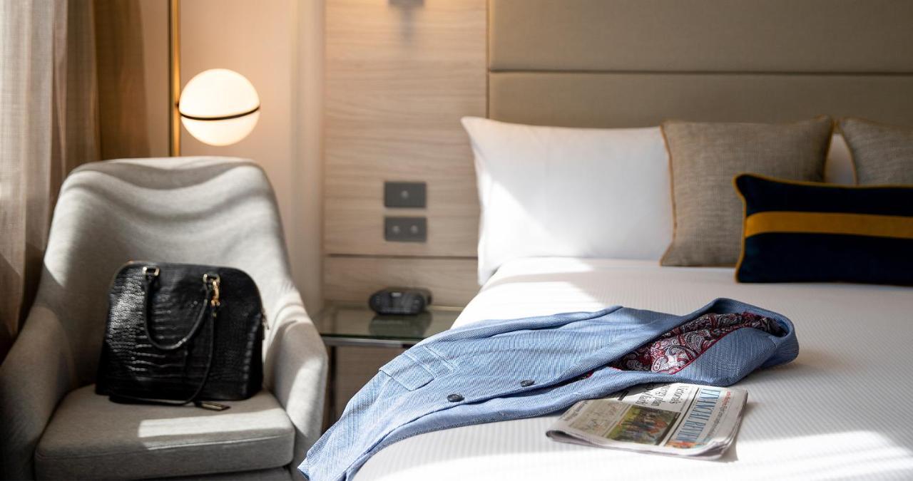 Novotel Sydney Parramatta Экстерьер фото